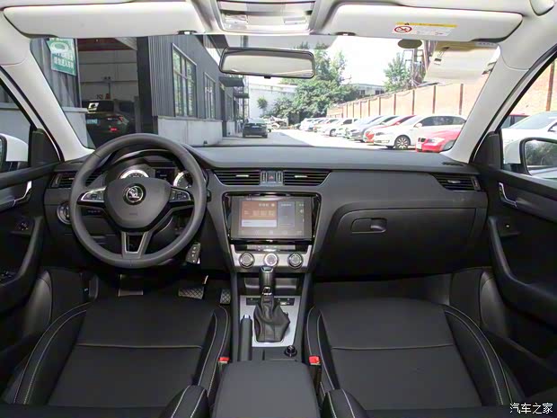 上汽大众斯柯达 明锐 2021款 1.5L 自动舒适版