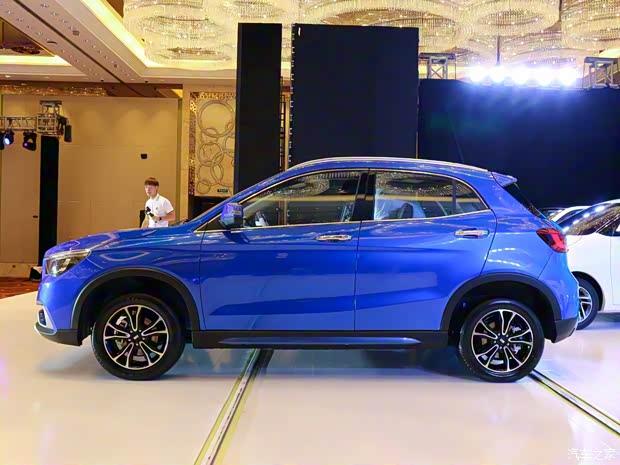 領(lǐng)途汽車 領(lǐng)途K-ONE 2018款 400 豪華型 領(lǐng)途汽車 領(lǐng)途K-ONE 2018款 400 豪華型