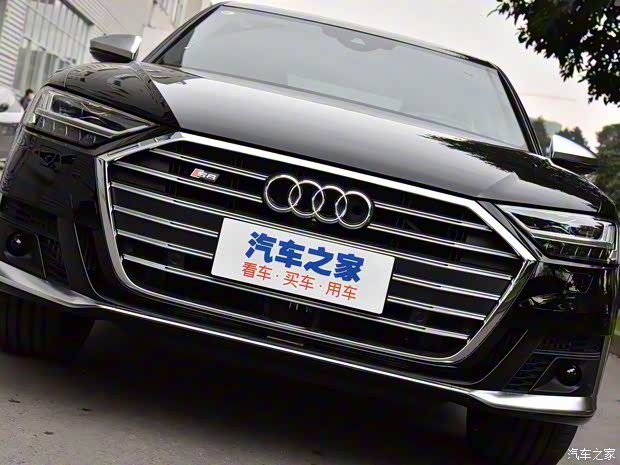 奥迪(进口) 奥迪S8 2021款 S8L 4.0TFSI quattro