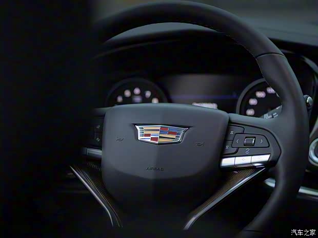 凯迪拉克(进口) 凯迪拉克XT6 2019款 基本型 凯迪拉克(进口) 凯迪拉克XT6 2019款 基本型