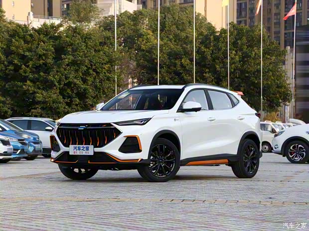 長(zhǎng)安汽車(chē) 長(zhǎng)安歐尚X5 2022款 運(yùn)動(dòng)版 1.5T DCT颶風(fēng)音速版