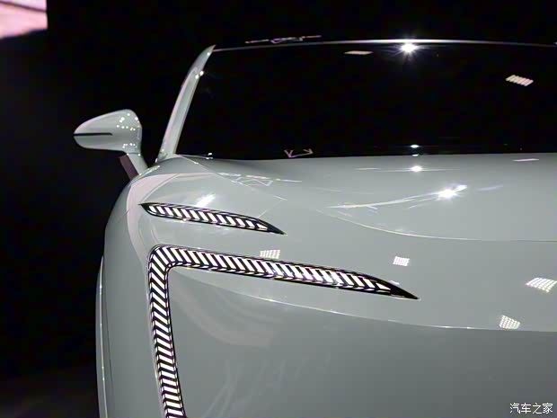 阿维塔科技 阿维塔011 2022款 基本型 阿维塔科技 阿维塔011 2022款 基本型