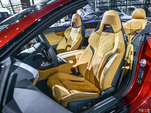 寶馬M 寶馬M8 2019款 M8 Competition Convertible