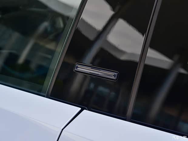 華人運(yùn)通 高合HiPhi Z 2023款 四座版