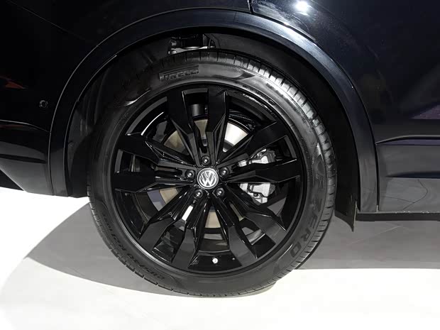 大眾(進(jìn)口) 途銳 2020款 3.0TSI 銳尊版 國VI