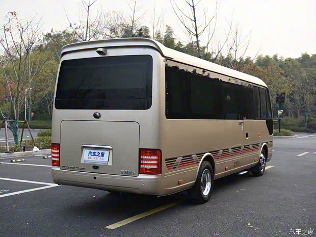 宇通客車 宇通T7 2021款 3.5T汽油定制星河版35LGTDI