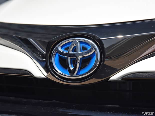 广汽丰田 雷凌双擎E+ 2019款 1.8PH GS CVT精英风尚版