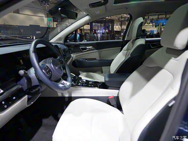 起亚(进口) SPORTAGE 2023款 HEV 美国版 起亚(进口) SPORTAGE 2023款 HEV 美国版