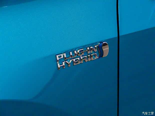 一汽丰田 卡罗拉双擎E+ 2019款 1.8L 旗舰版 一汽丰田 卡罗拉双擎E+ 2019款 1.8L 旗舰版