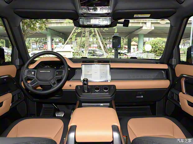 路虎(進口) 路虎衛(wèi)士 2023款 110 3.0T X P400