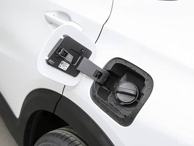 上汽通用别克 昂科拉 2021款 332T CVT精英型