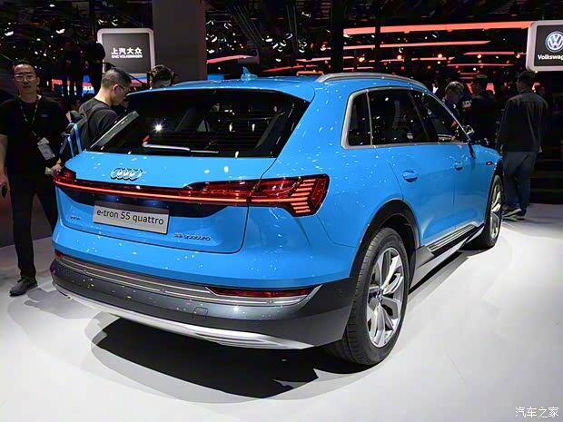 奥迪(进口) 奥迪e-tron 2019款 55 quattro 专享型 奥迪(进口) 奥迪e-tron 2019款 55 quattro 专享型