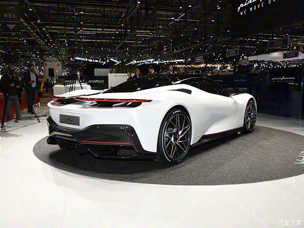 賓尼法利納 Battista 2019款 基本型 賓尼法利納 Battista 2019款 基本型