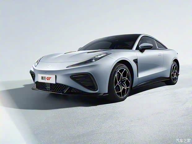 合众汽车 哪吒GT 2023款 基本型 合众汽车 哪吒GT 2023款 基本型