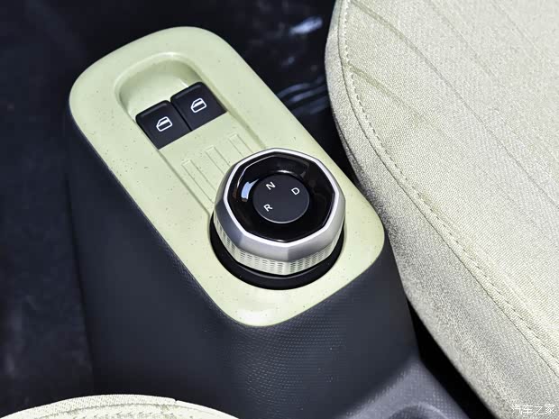 吉利汽車 熊貓 2023款 熊貓mini 120km 亞運熊