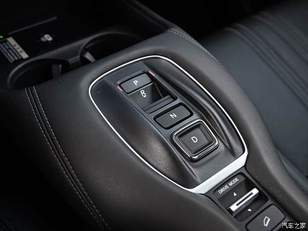 广汽本田 ZR-V 致在 2023款 2.0L e:HEV 高配版 广汽本田 ZR-V 致在 2023款 2.0L e:HEV 高配版