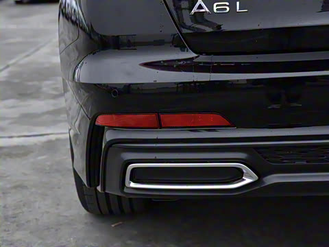 2022款 40 TFSI 豪华动感型 2022款 40 TFSI 豪华动感型