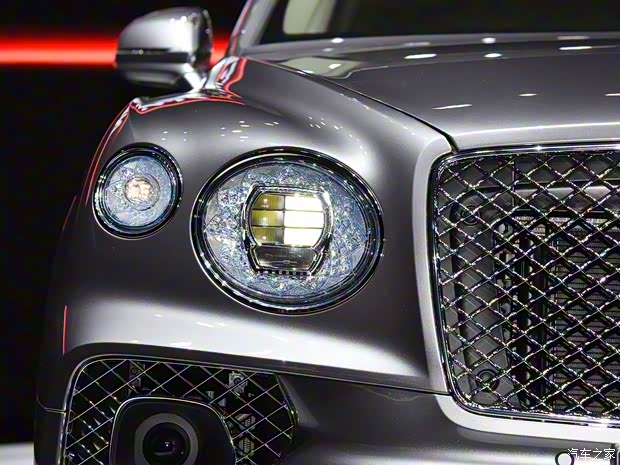 賓利 添越 2021款  4.0T V8