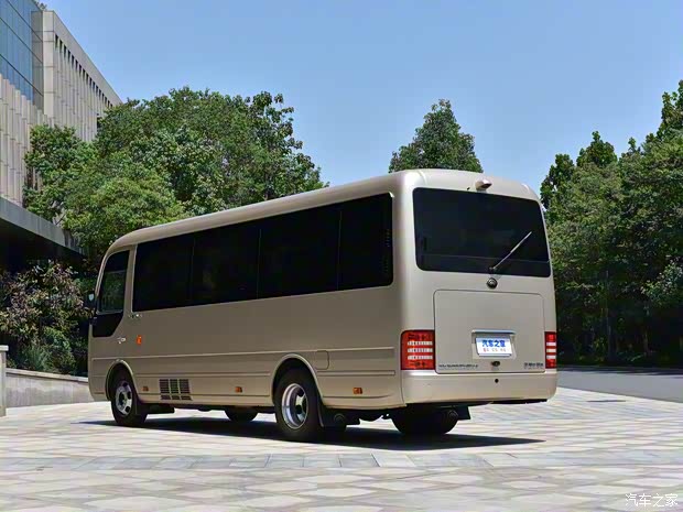 宇通客車 宇通T7 2022款 3.5T汽油定制星宇版35LGTDI