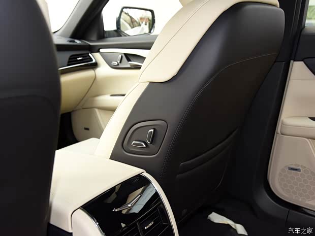 上汽通用凱迪拉克 凱迪拉克CT6 2019款 28T 時(shí)尚型