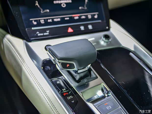 上汽奧迪 奧迪Q6 2022款 45 TFSI 基本型