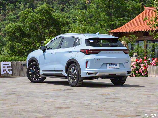 星途 星途追风PHEV 2023款 1.5TCI-DHT 80KM乘风起版 星途 星途追风PHEV 2023款 1.5TCI-DHT 80KM乘风起版