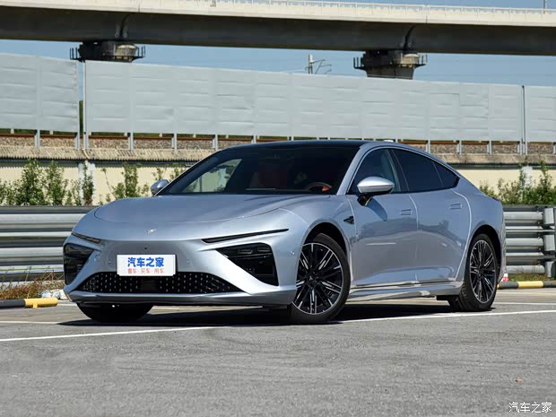 合眾汽車 哪吒S 2022款 增程版 1160km 后驅小版