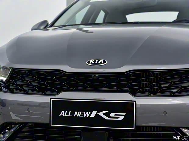 东风悦达起亚 K5凯酷 2020款 380T GT-Line 尊贵版 东风悦达起亚 K5凯酷 2020款 380T GT-Line 尊贵版