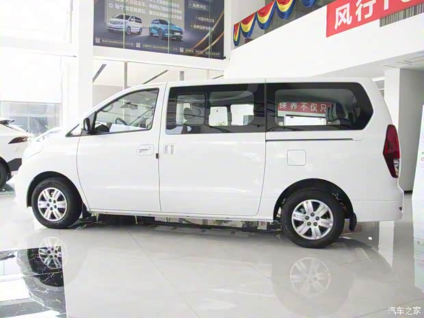 東風風行 菱智PLUS 2023款 2.0L 手動豪華型CNG 7座 東風風行 菱智PLUS 2023款 2.0L 手動豪華型CNG 7座