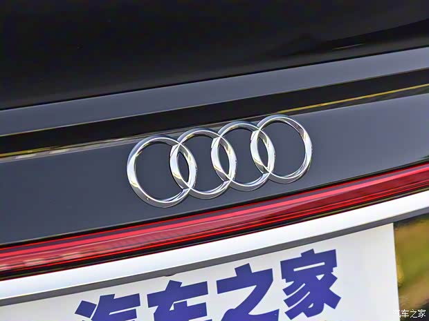 奥迪(进口) 奥迪A8 2019款 Plus A8L 55 TFSI quattro 豪华型 奥迪(进口) 奥迪A8 2019款 Plus A8L 55 TFSI quattro 豪华型