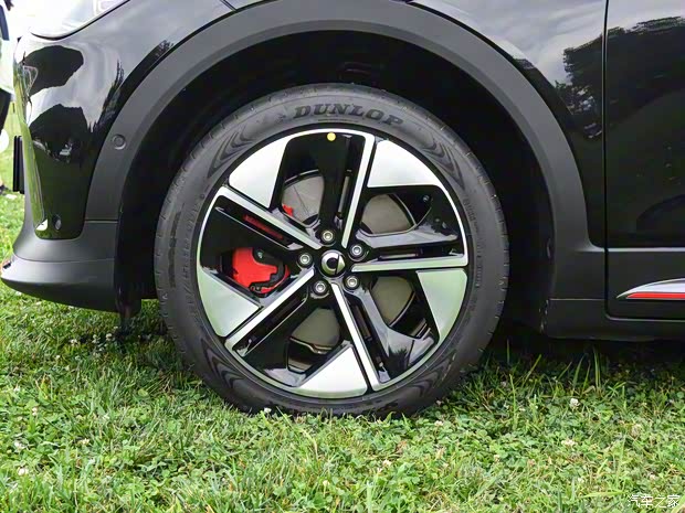 smart smart精靈#1 2022款 BRABUS性能版