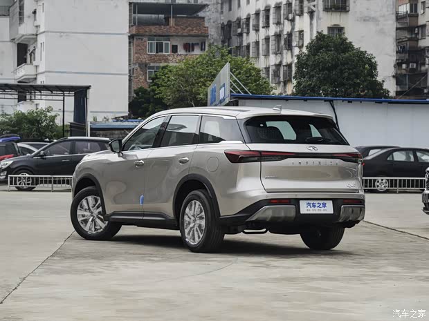 東風(fēng)英菲尼迪 英菲尼迪QX60 2022款 2.0T 典雅版 東風(fēng)英菲尼迪 英菲尼迪QX60 2022款 2.0T 典雅版