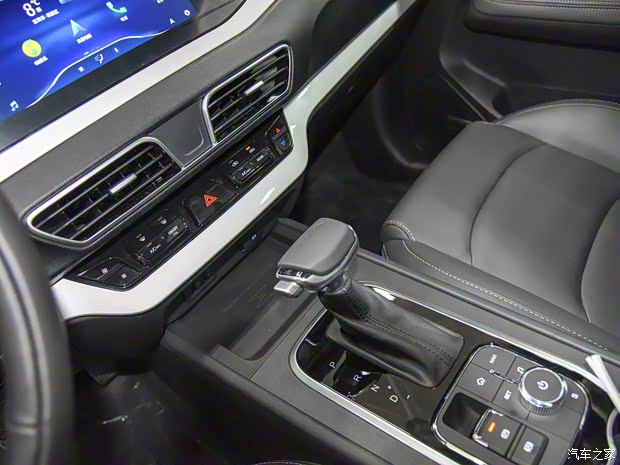 凱翼汽車(chē) 炫界 2020款 1.5L 手動(dòng) 炫 凱翼汽車(chē) 炫界 2020款 1.5L 手動(dòng) 炫