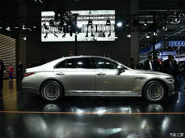 现代(进口) 捷尼赛思G90 2019款 基本型 现代(进口) 捷尼赛思G90 2019款 基本型