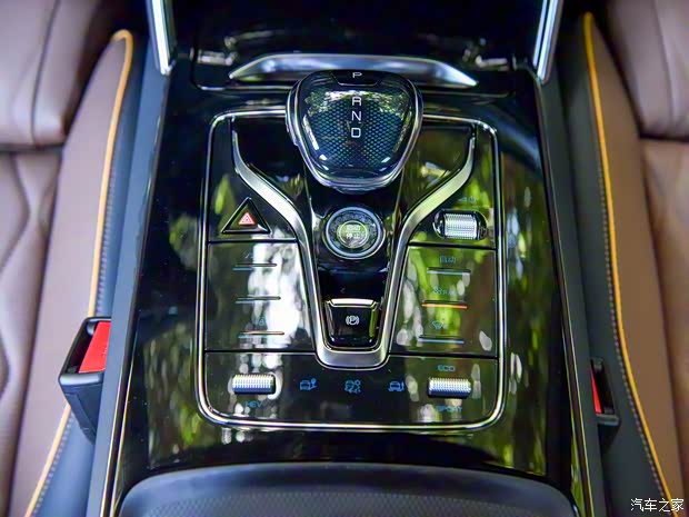 比亞迪 唐新能源 2021款 DM 2.0T 四驅高性能版