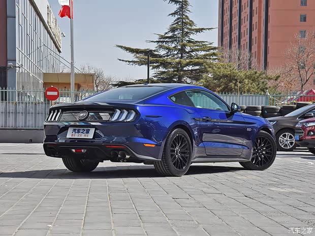 福特(進(jìn)口) Mustang 2019款 5.0L V8 GT