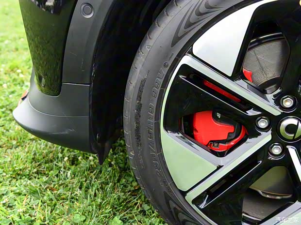 smart smart精靈#1 2022款 BRABUS性能版