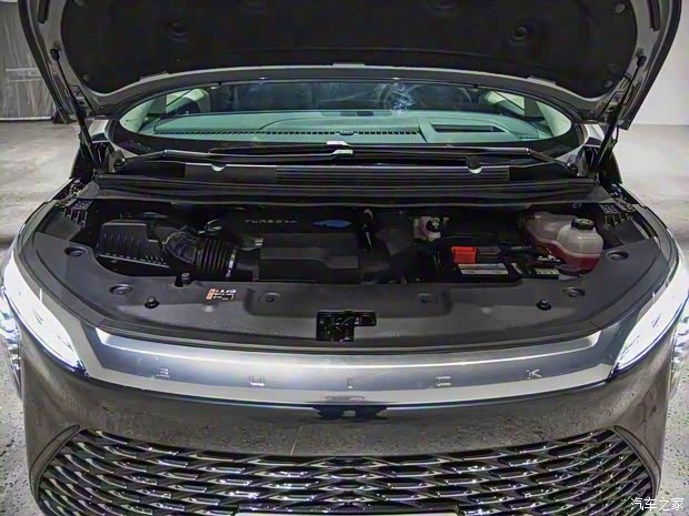 上汽通用别克 别克GL8 2023款 世纪CENTURY 四座