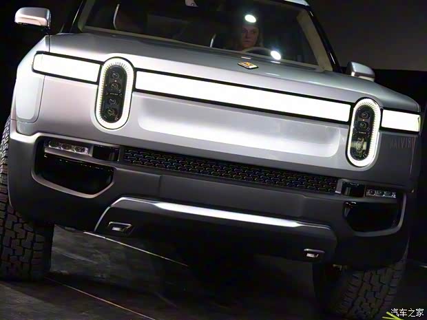 RIVIAN Rivian R1T 2019款 基本型