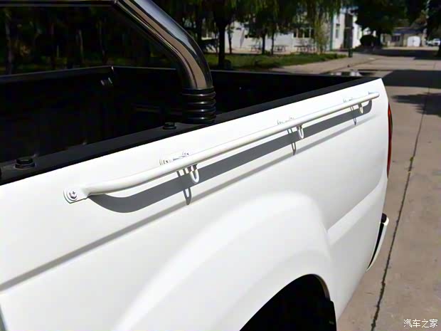 中興汽車 威虎 2020款 2.5T柴油國VI兩驅(qū)標準型中雙