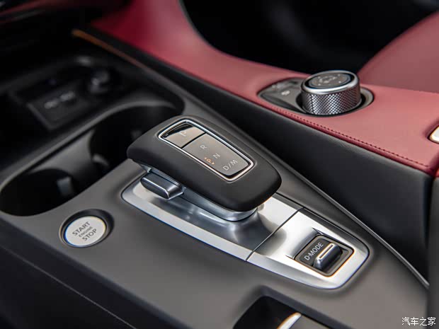 英菲尼迪(進(jìn)口) 英菲尼迪QX50(進(jìn)口) 2023款 S AWD 美國版