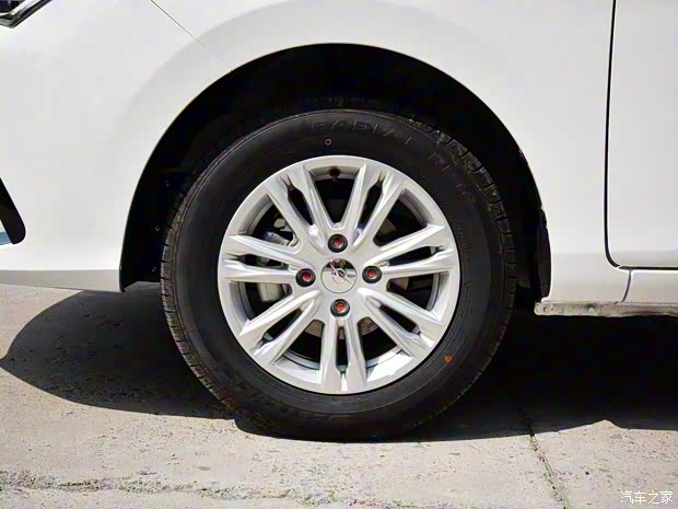海馬汽車 海馬E3 2018款 時尚版