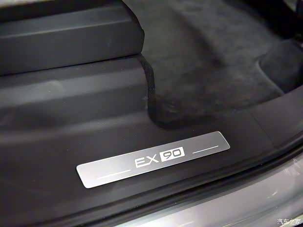 沃爾沃(進(jìn)口) 沃爾沃EX90 2023款 基本型