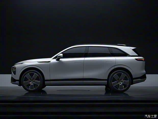 小鹏汽车 小鹏G9 2022款 基本型 小鹏汽车 小鹏G9 2022款 基本型