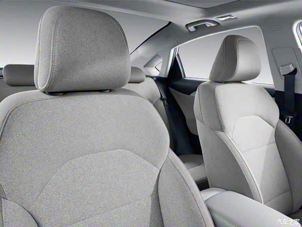 吉利汽车 吉利GE11 2019款 基本型 吉利汽车 吉利GE11 2019款 基本型