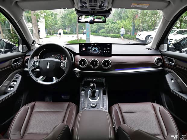 长城汽车 WEY VV6 2020款 2.0T 两驱Collie智行+