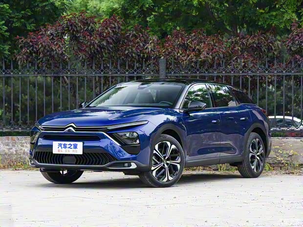 东风雪铁龙 凡尔赛C5 X 2021款 1.6T 享不凡 东风雪铁龙 凡尔赛C5 X 2021款 1.6T 享不凡