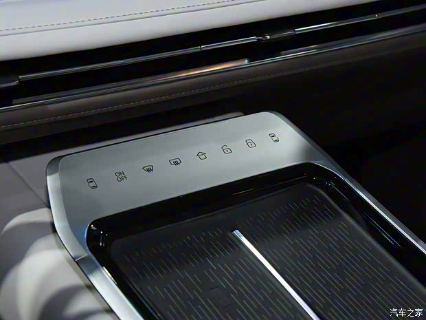 上汽大通 上汽大通MAXUS 大家7 2023款 高山六座版