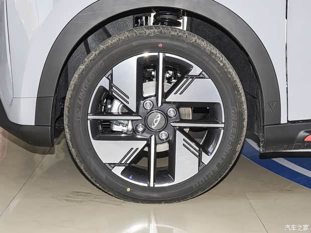 奇瑞新能源 奇瑞無界Pro 2022款 301km 魔獸版