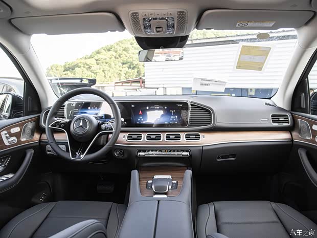 奔馳(進(jìn)口) 奔馳GLE 2024款 GLE 450 4MATIC 時(shí)尚型